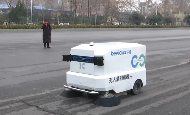 玉龍環保：AI+無人駕駛環衛試點8
