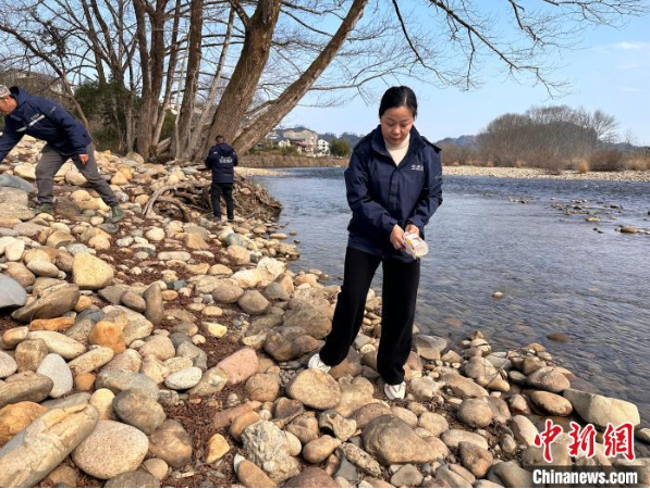 中國新聞網：武夷山星村鎮女網格長聯動16巡護員筑牢山水土地“防護網”