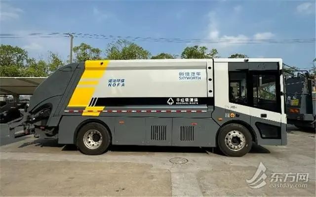 玉龍環保：像公交車一樣的垃圾清運車