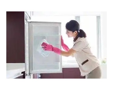 《30種常見保潔場景操作規范》圖示
